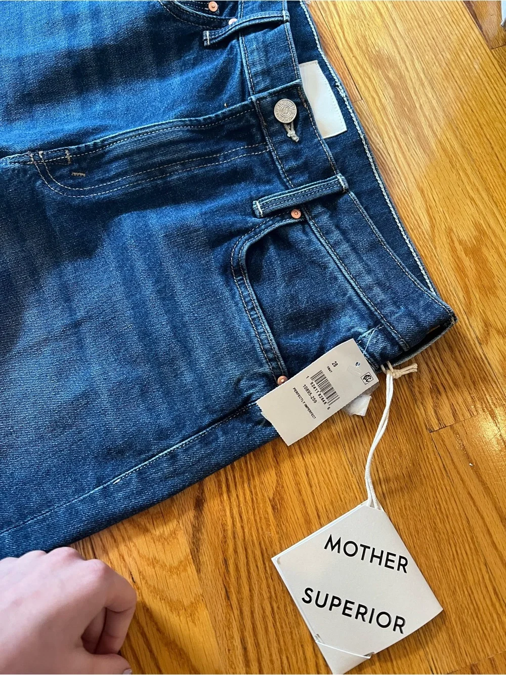 MOTHER The Bookie Sneak Jeans - Picture 3 of 8